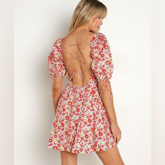 For Love and Lemon Auden Puff Sleeve Mini Dress Size Medium - Picture 11 of 13